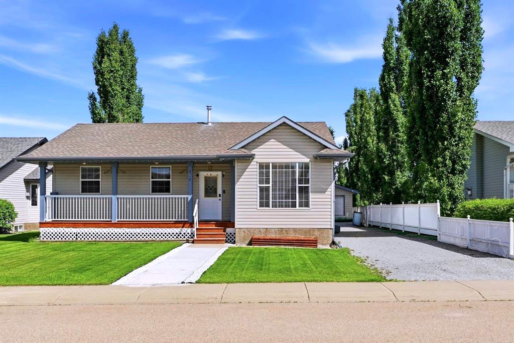 Picture for 4518, 54A Avenue Crescent 
