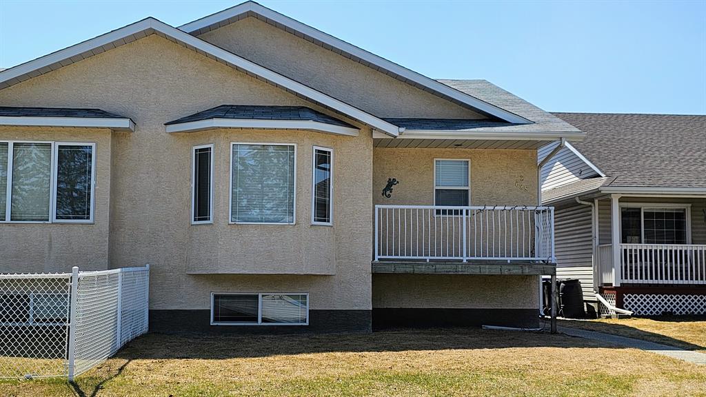 CIR Realty Sundre/AB ' 1108 MAIN Avenue E , Sundre, 0226 ,T0M 1X0