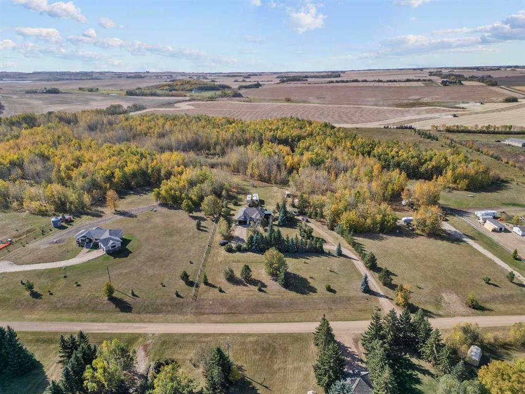 Picture for 126 Beaver Drive  https://www.cirrealty.ca/reb/cara/3/A2260673_2.jpg