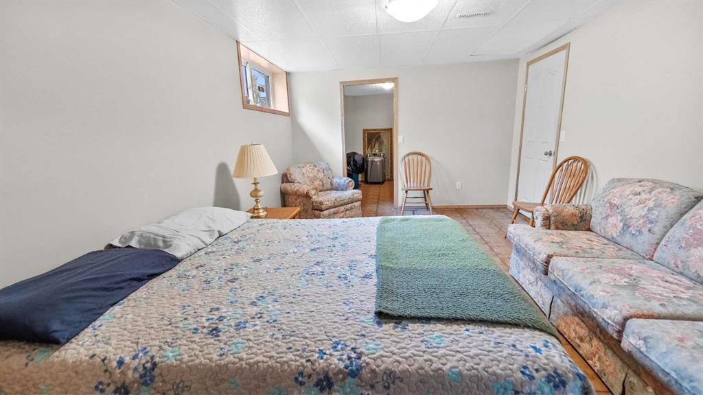 Picture for 126 Beaver Drive  https://www.cirrealty.ca/reb/cara/3/A2260673_36.jpg