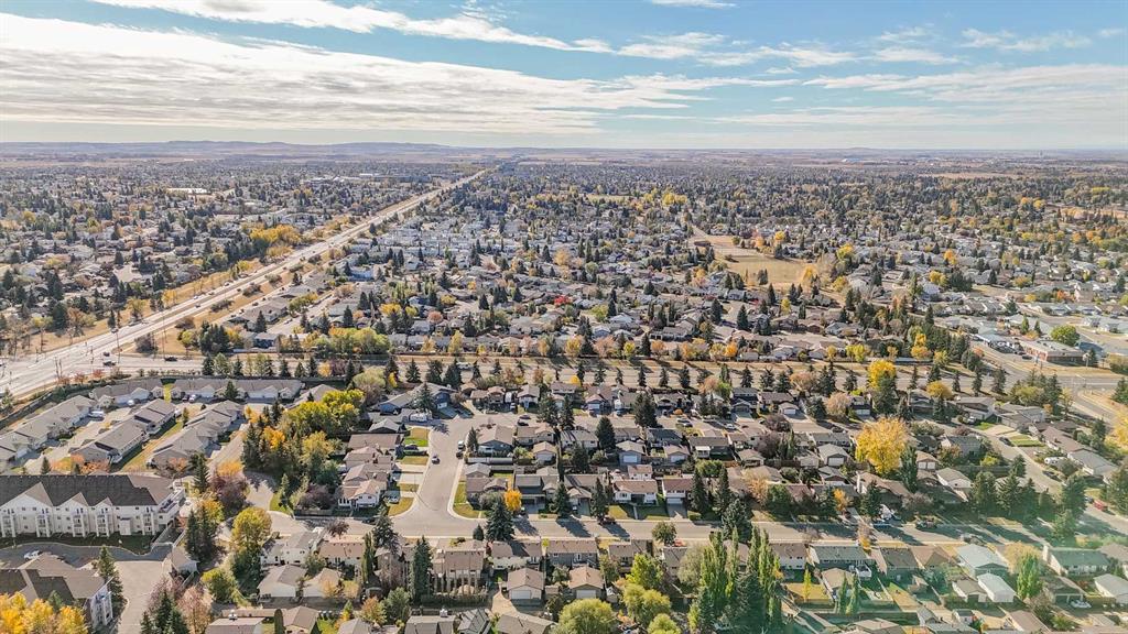 Picture for 21 Cunningham Crescent  https://www.cirrealty.ca/reb/cara/3/A2263803_11.jpg
