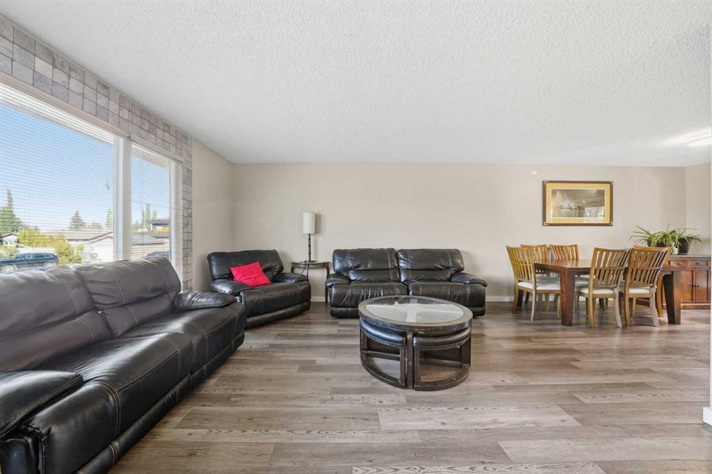 Picture for 21 Cunningham Crescent  https://www.cirrealty.ca/reb/cara/3/A2263803_25.jpg