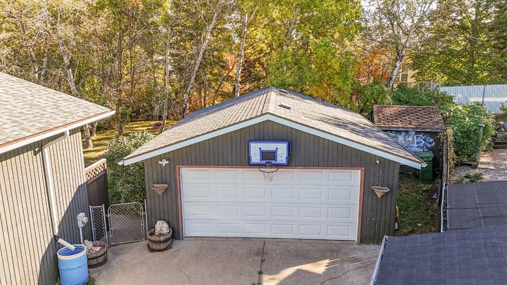 Picture for 21 Cunningham Crescent  https://www.cirrealty.ca/reb/cara/3/A2263803_41.jpg
