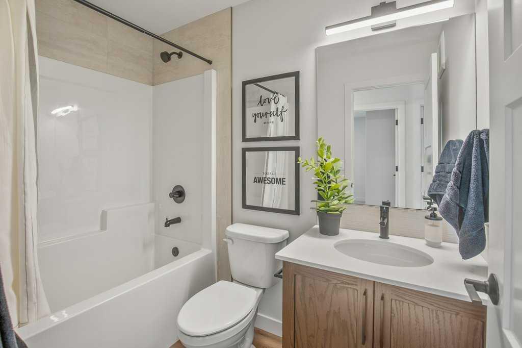 Picture for 62 Eaton Crescent  https://www.cirrealty.ca/reb/cara/3/A2263873_21.jpg