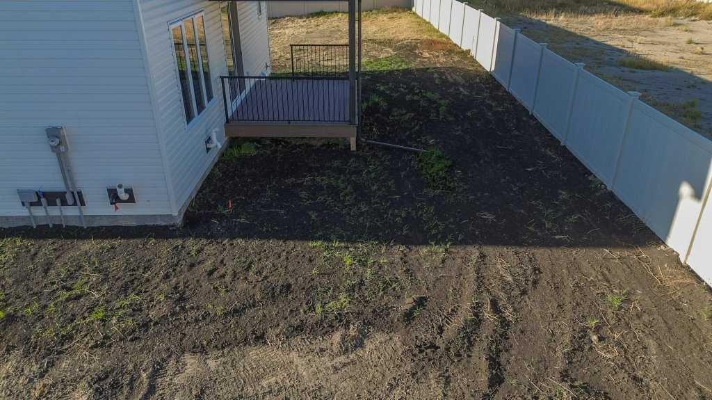 Picture for 62 Eaton Crescent  https://www.cirrealty.ca/reb/cara/3/A2263873_27.jpg
