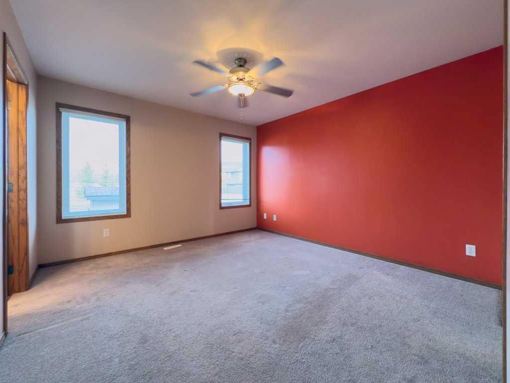 Picture for 4412 58 Street Close   https://www.cirrealty.ca/reb/cara/3/A2264203_23.jpg