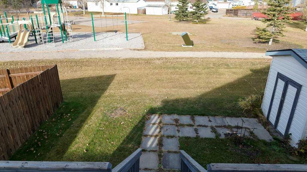 Picture for 4412 58 Street Close   https://www.cirrealty.ca/reb/cara/3/A2264203_43.jpg