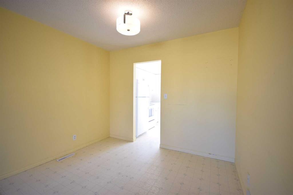 Picture for 111, 5823 57 Street  https://www.cirrealty.ca/reb/cara/3/A2265123_10.jpg