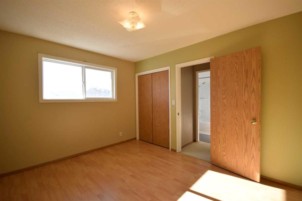 Picture for 111, 5823 57 Street  https://www.cirrealty.ca/reb/cara/3/A2265123_18.jpg