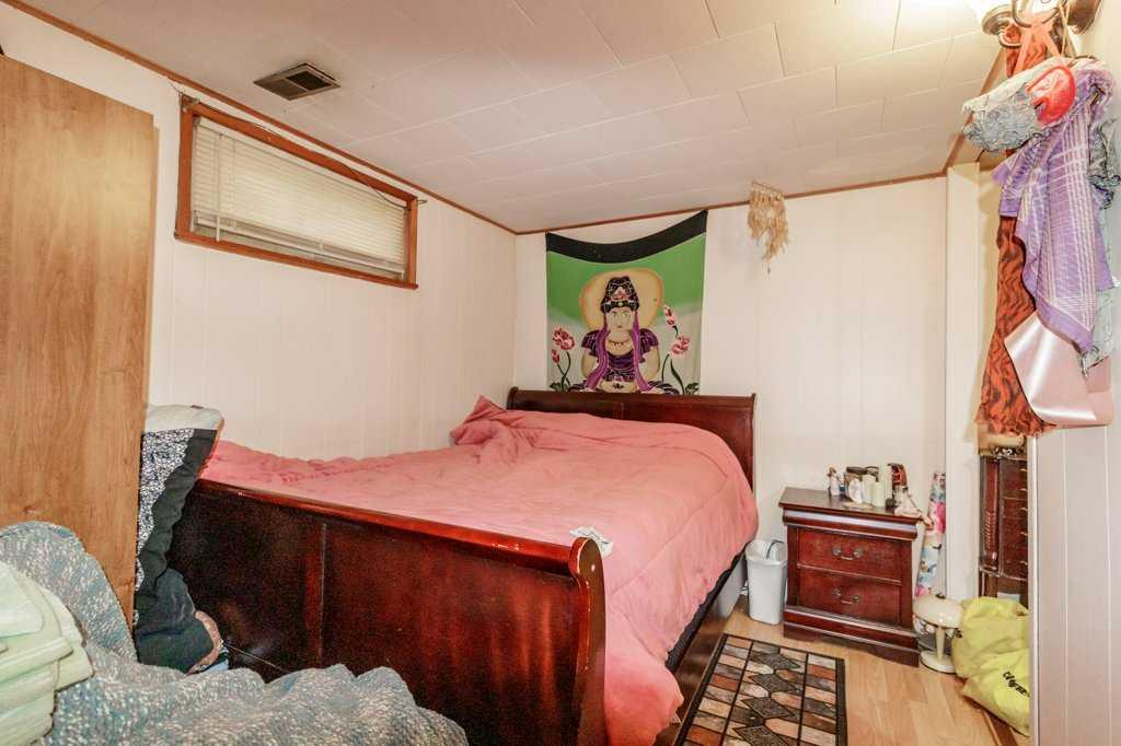 Picture for 4638 50 Avenue  https://www.cirrealty.ca/reb/cara/3/A2265263_17.jpg