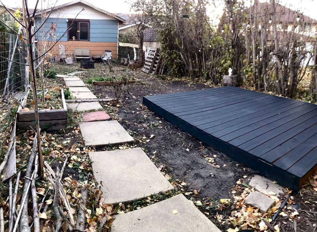 Picture for 5232 38 Street Crescent  https://www.cirrealty.ca/reb/cara/3/A2265393_28.jpg