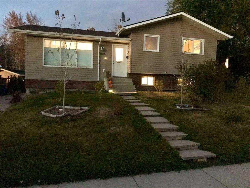 Picture for 5232 38 Street Crescent  https://www.cirrealty.ca/reb/cara/3/A2265393_3.jpg