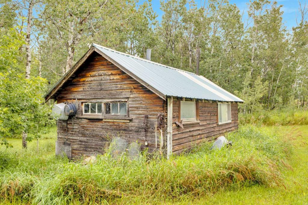 Picture for 2, 431014 Range Road 250   https://www.cirrealty.ca/reb/cara/3/A2265893_29.jpg