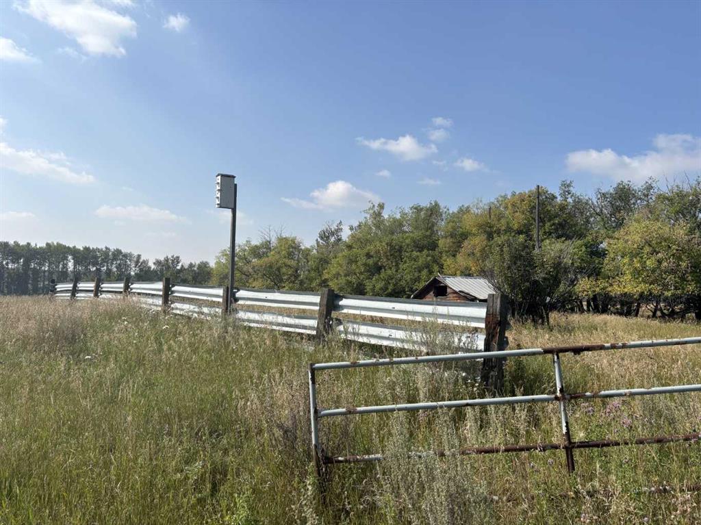 Picture for 2, 431014 Range Road 250   https://www.cirrealty.ca/reb/cara/3/A2265893_40.jpg