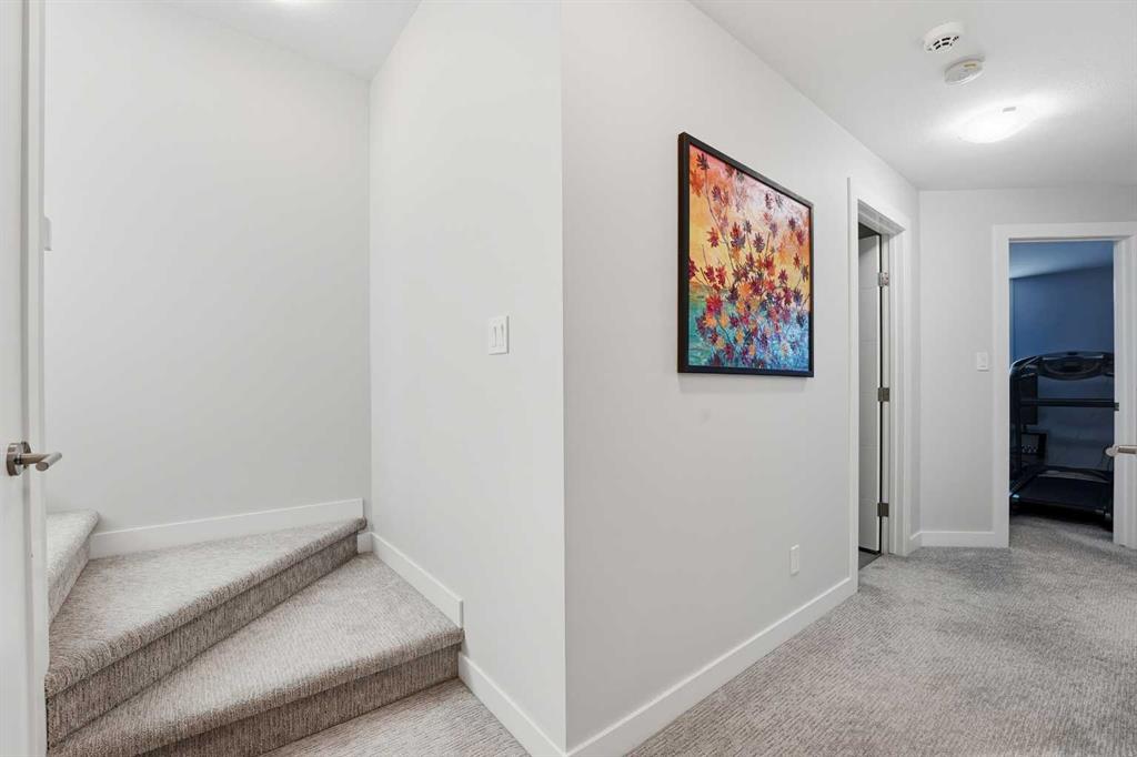 Picture for 48 Evergreen Way  https://www.cirrealty.ca/reb/cara/3/A2265993_15.jpg