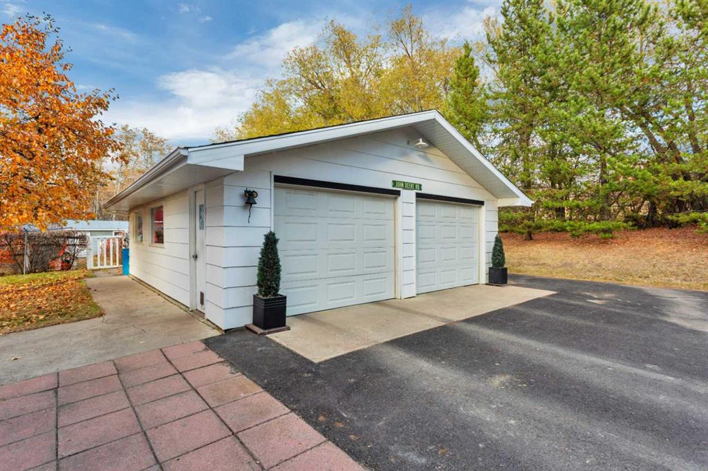 Picture for 8, 38349 Range Road 270  