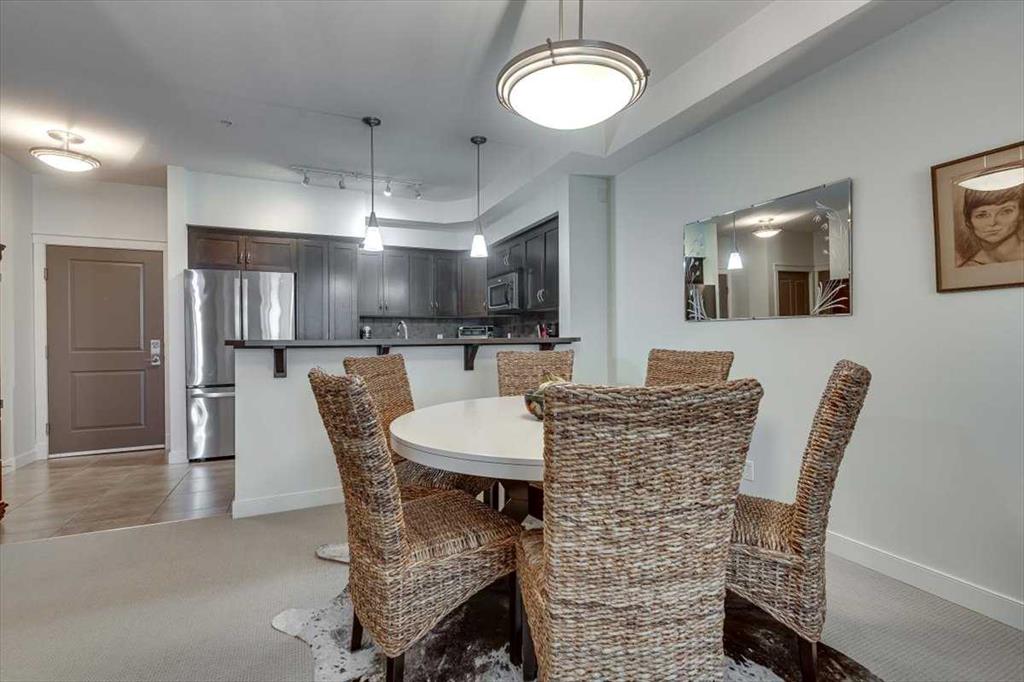 Picture for 117, 100 Lakeway Boulevard  https://www.cirrealty.ca/reb/cara/3/A2266733_9.jpg