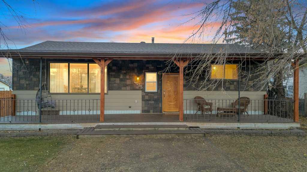 Picture for 4535 47 Street 