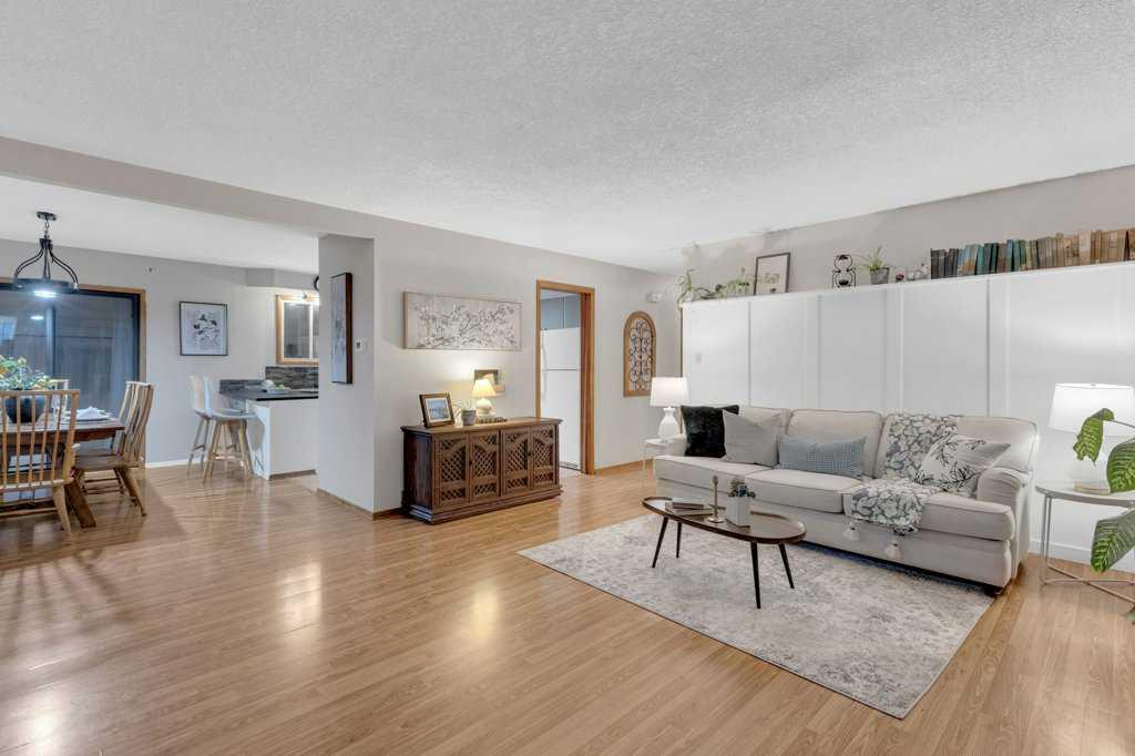 Picture for 4535 47 Street 