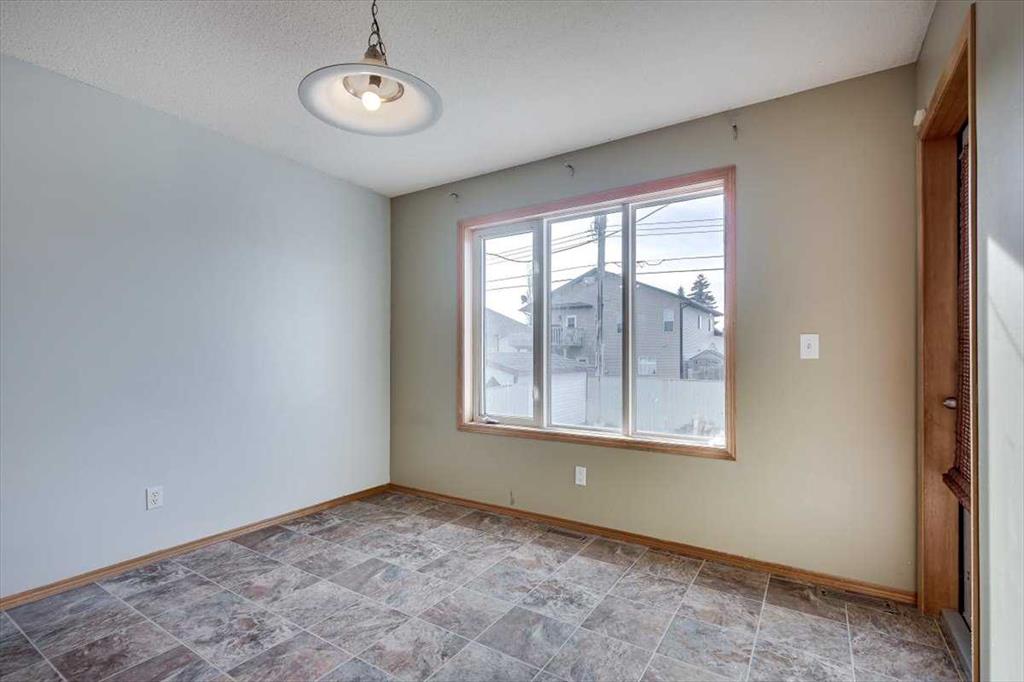 Picture for 4613 55 Avenue 