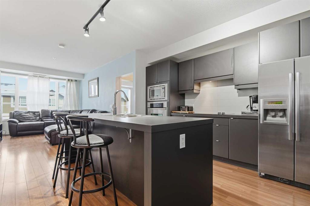 Picture for 5314, 2660 22 Street 