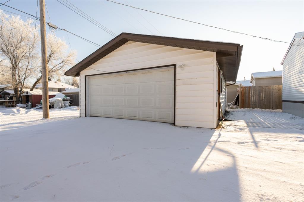 Picture for 11 1st Avenue N