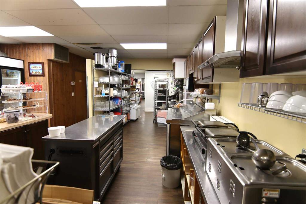 Picture for 5026 51 Avenue 