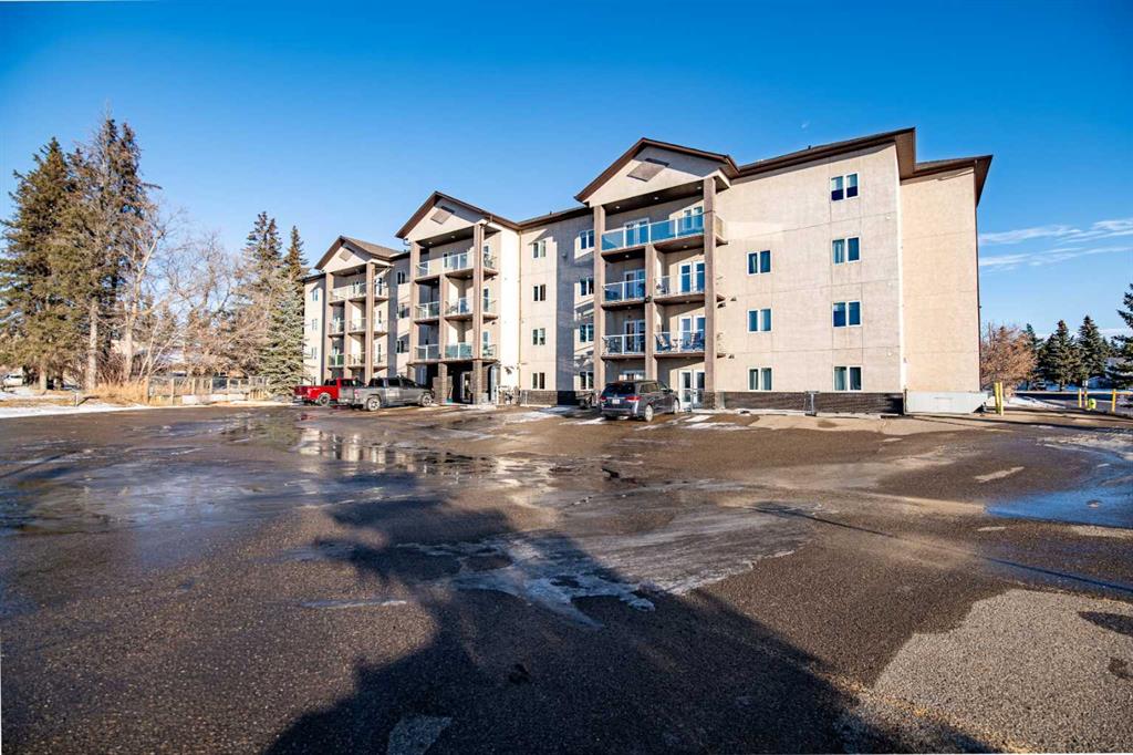 Picture for 106, 5205 Woodland Road 