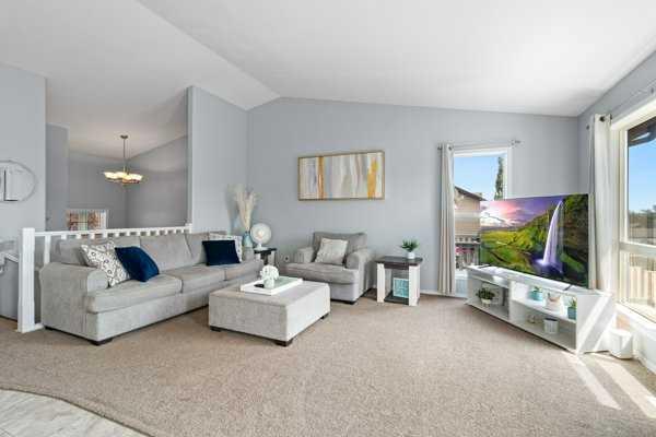 Picture for 87 Wildrose Drive 