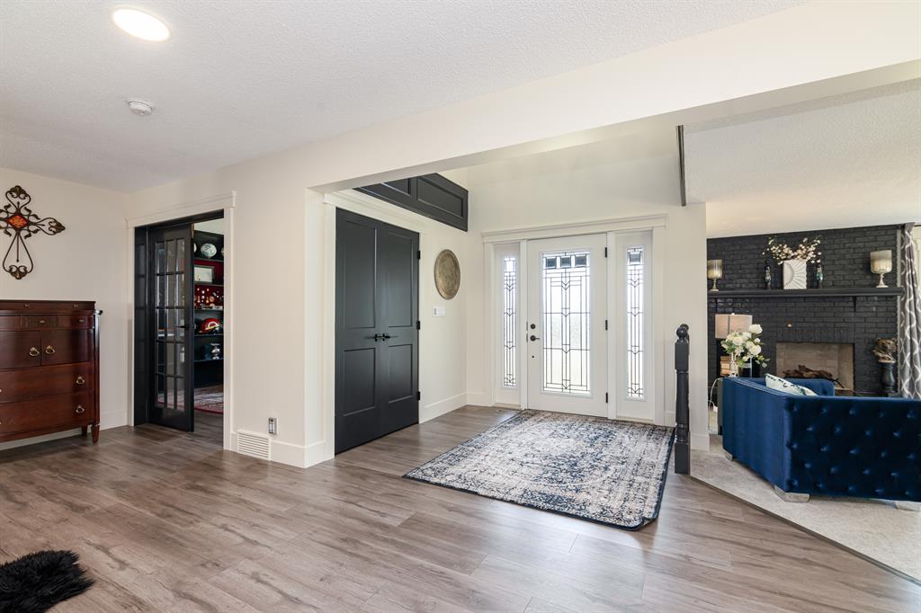 Picture for 19, 26534 Township Road 384  