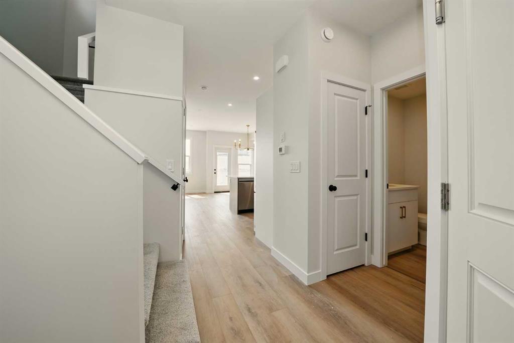 Picture for 57 Pinnacle Close 