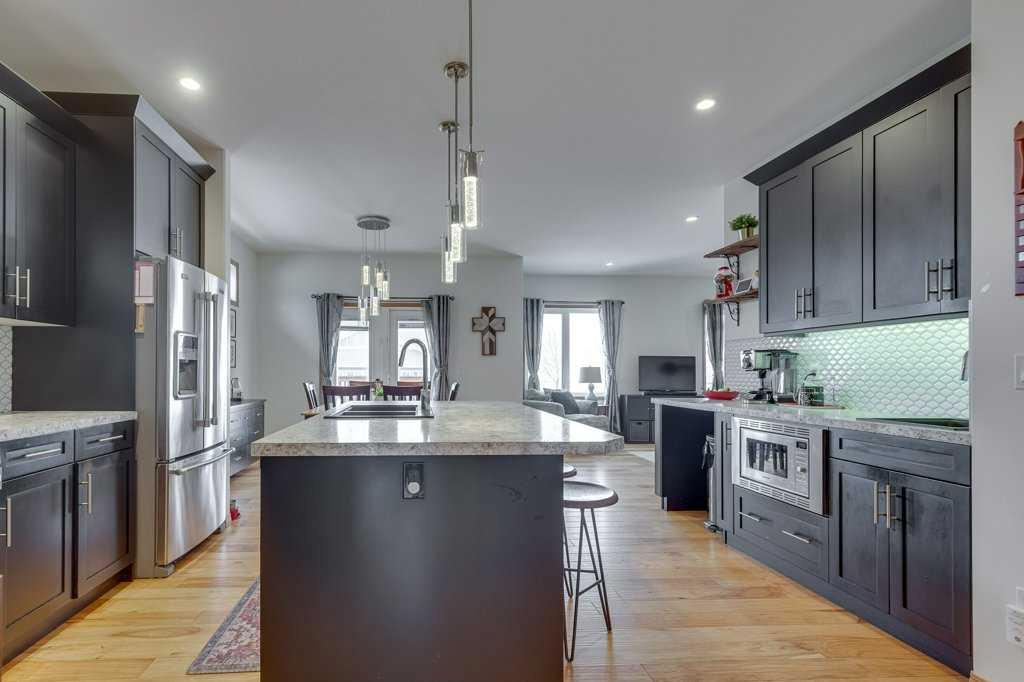 Picture for 56 Napoleon Meadows Way 