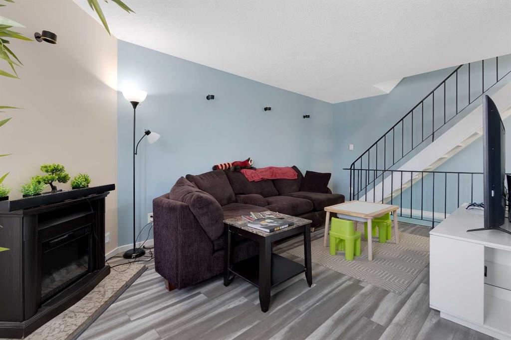 Picture for 43, 20 Alford Avenue 