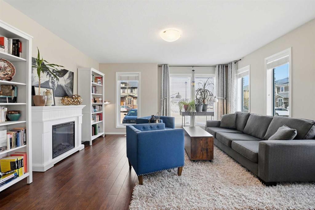 Picture for 1210, 339 Viscount Drive 