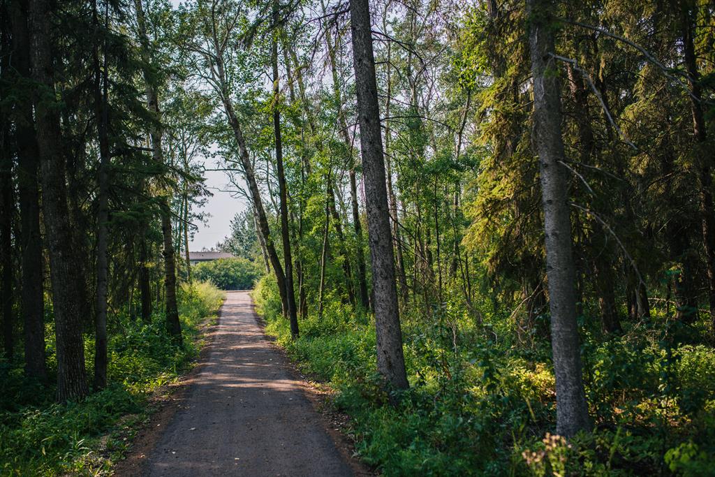 Picture for 6, 28124 Township Road 412  