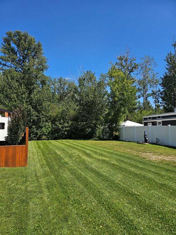 Picture for 48, 41310 Range Road 282  