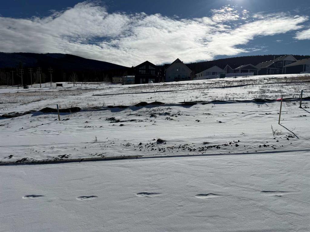 Picture for 421 LILY Avenue 