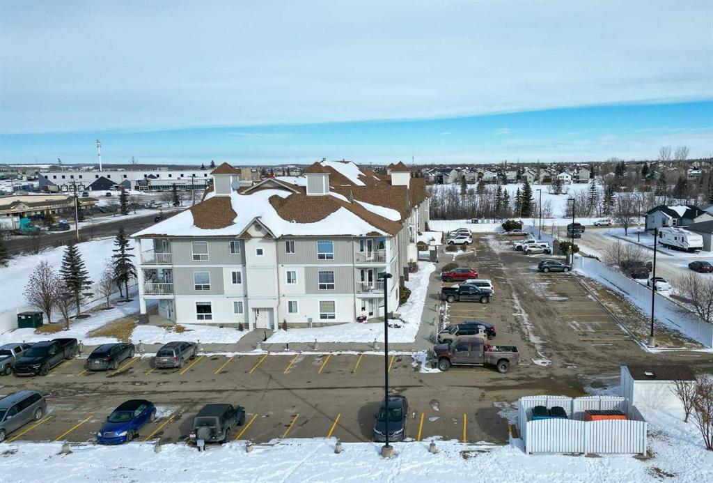 Picture for 106, 60 Jacobs Close 