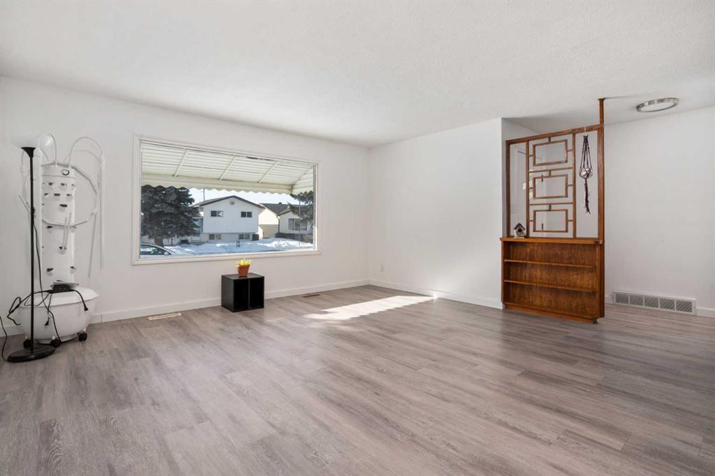 Picture for 5316 55 Avenue 