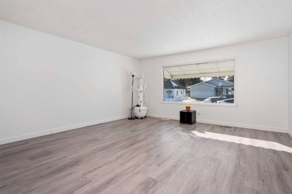 Picture for 5316 55 Avenue 