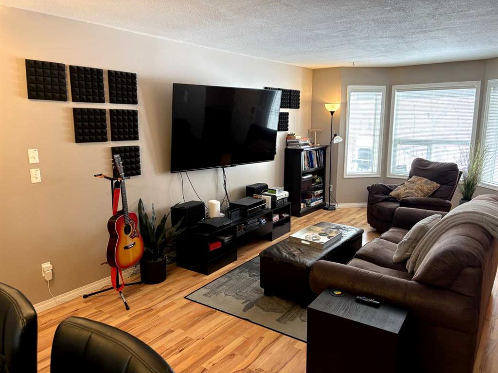 Picture for 47, 33 Donlevy Avenue 