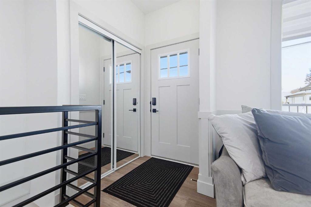 Picture for 3, 5324 49 Avenue 