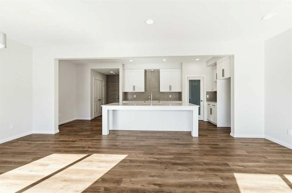 Picture for 80 Linden Place 