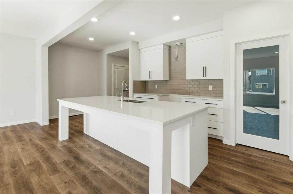 Picture for 80 Linden Place 