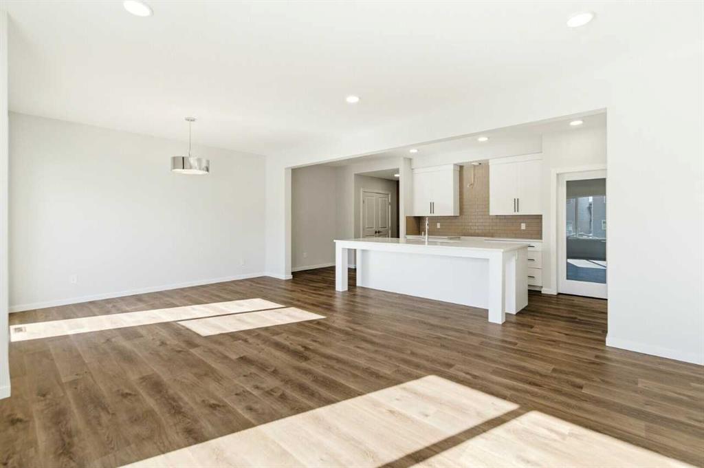 Picture for 80 Linden Place 