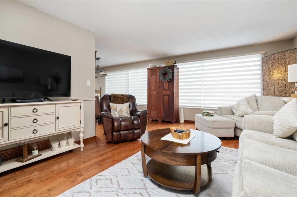 Picture for 5404 47 Avenue W