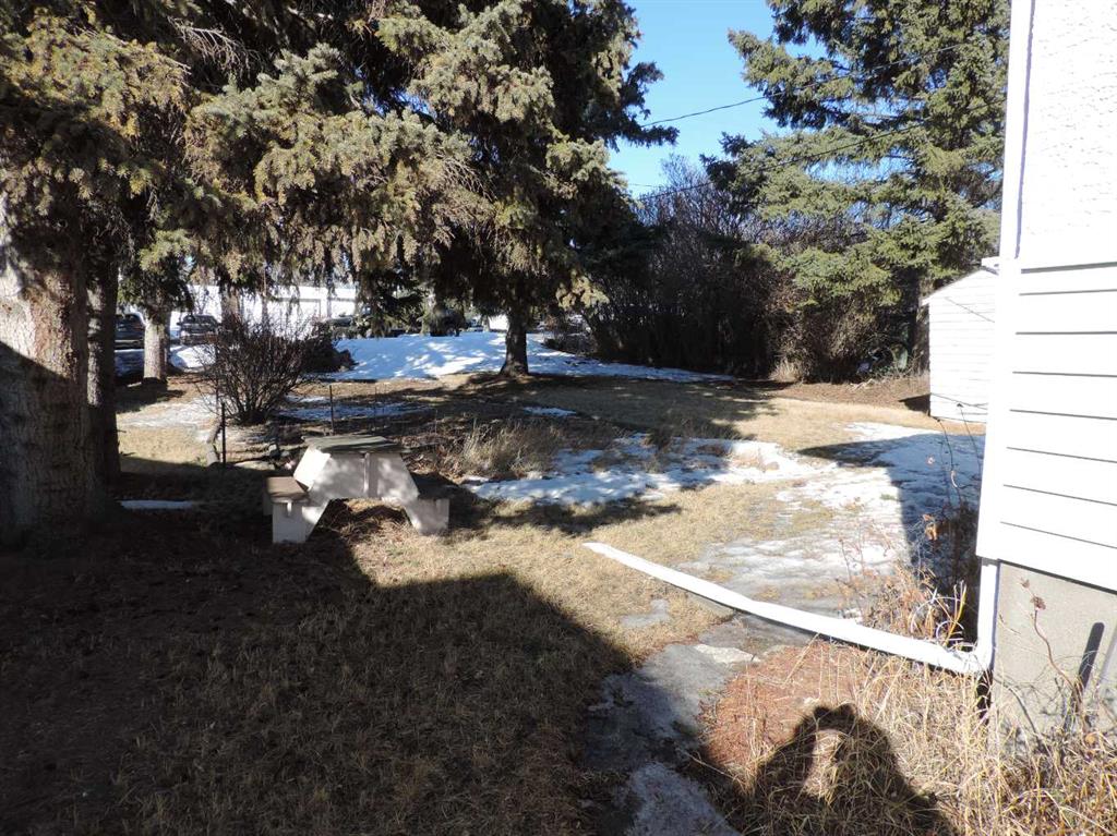 Picture for 4938 51 Avenue 