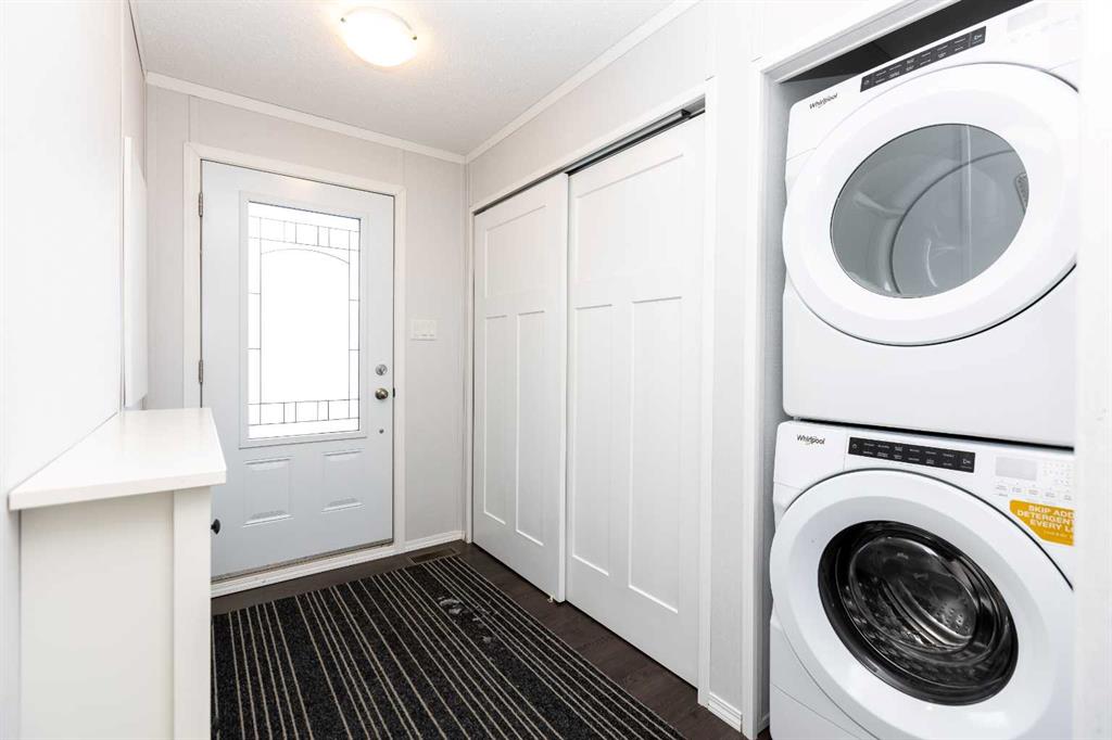 Picture for 170, 41019 Range Road 11  