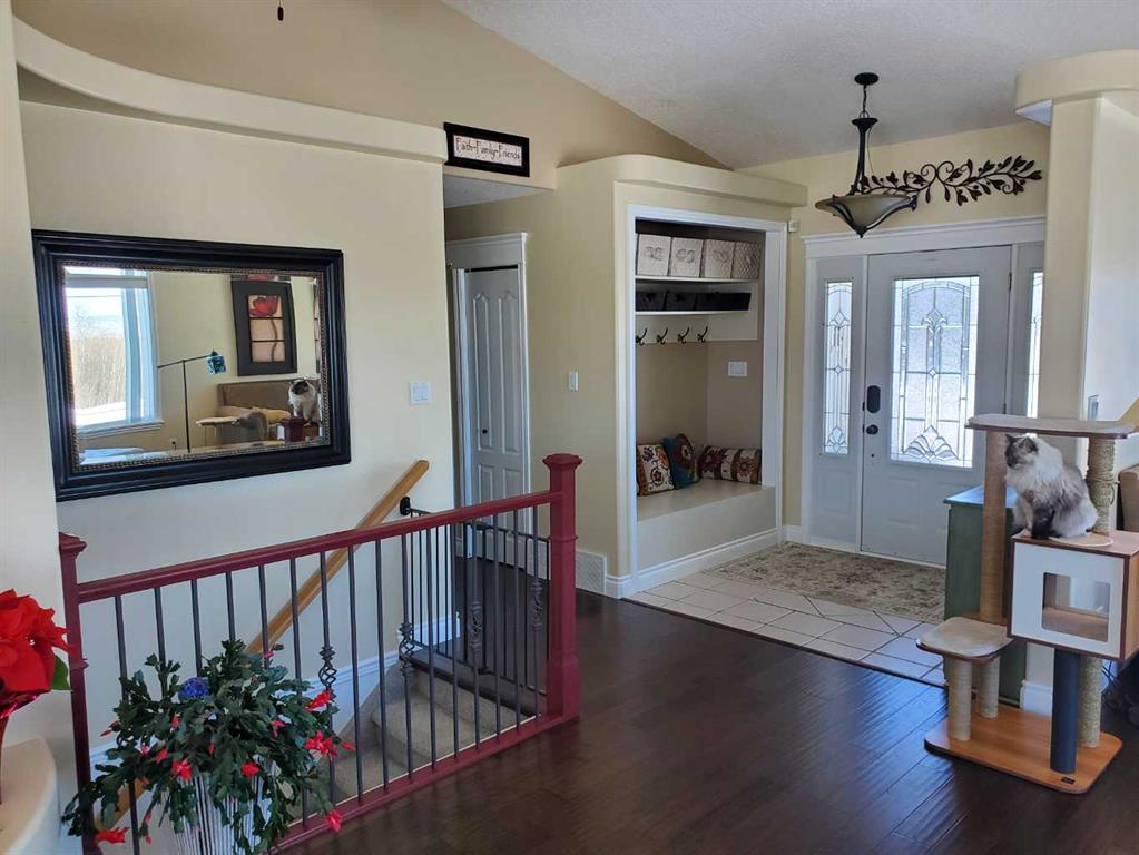 Picture for 45, 714072 Range Road 73  