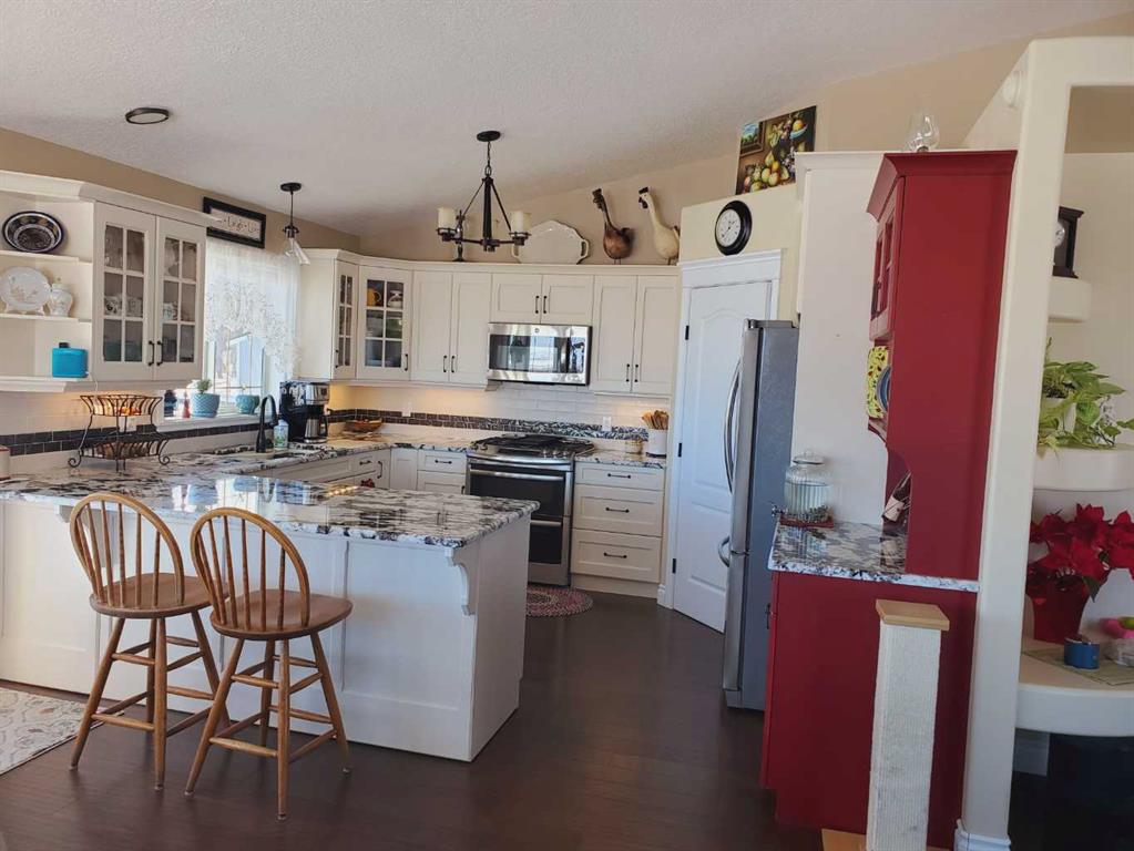 Picture for 45, 714072 Range Road 73  